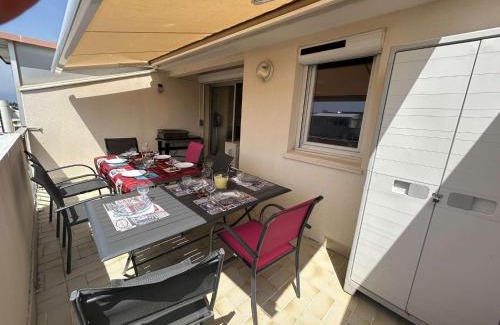 Le Grau-Du-Roi Apartamento | Appt 2 pièces climatisé pour 4 pers, Le Grau-du-Roi - FR-1-250-314