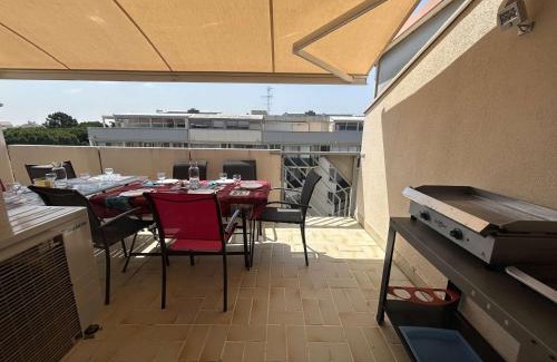 Le Grau-Du-Roi Apartamento | Appt 2 pièces climatisé pour 4 pers, Le Grau-du-Roi - FR-1-250-314