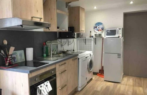 Mont-Dore Casa | APPT CONFORT LE LOUP 3 * 2BED-2BTH - TERRACE IN FIELD - LE MONT DORE