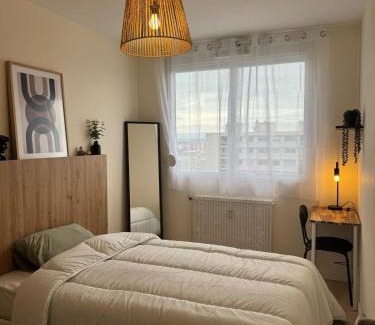 Saint-Priest Apartamento | Appt Ideal groupes, prox Eurexpo