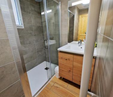 Peyragudes Apartamento | Appt T3 bord du lac avec jardin