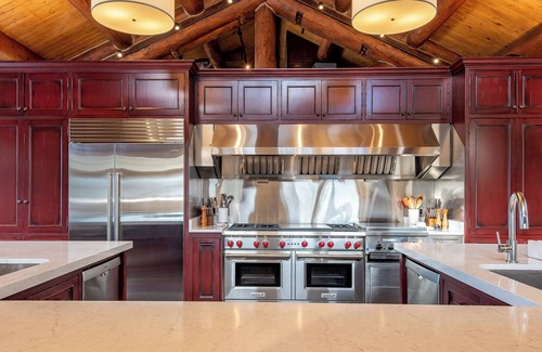 Hailey Casa | New Listing! -Après Lodge Ultimate Gathering Place for Family & Friends