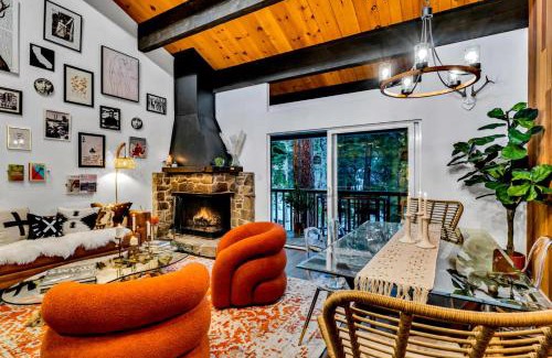 Kings Beach Casa | Apres All Day Stylish Retreat Near Beach & Slopes