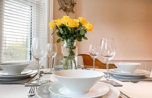 Westbourne Apartamento | April Lodge Sail Away- 1Bed apartment close to the beach-Parking-Couples-Professionals-Contractors