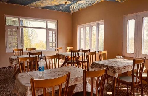 Srinagar Casa | ApriQuince Lodge