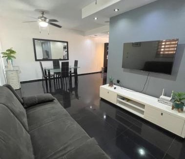 Centro de Cancún Apartamento | Apt 1 Min to Hotel Zone Pool Free Parking