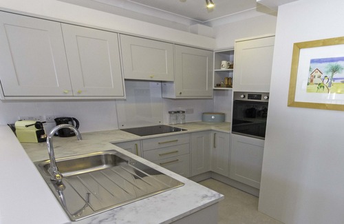 Putsborough Apartamento | Apt 16, Seaviews, Slps 5 | Indoor Heated Pool