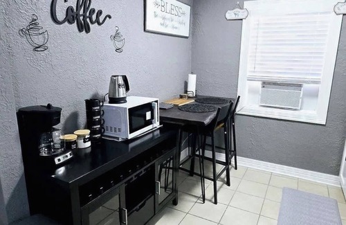 Baytown Apartamento | Apt#3 Quiet comfortable place near chemical plants