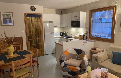 Les Hopitaux-Neufs Apartamento | Apt 4/6 persons "les combettes" near metabief
