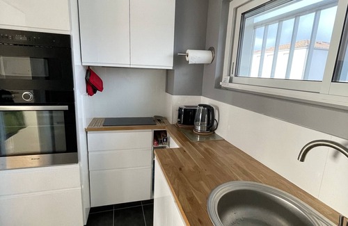 Pontaillac Apartamento | Apt 4 pers, air conditioning, sea view, parking, tennis court