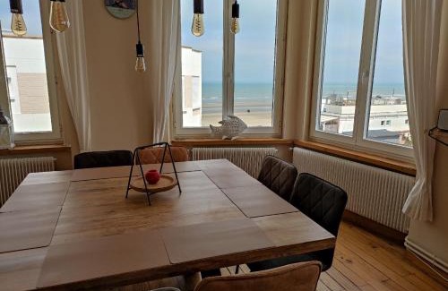 Bray-Dunes Apartamento | Apt 6 pers. Duplex vue mer avec charme de l'ancien