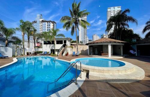 Fazenda Apartamento | APT 704 - Localização Privilegiada - 2 Quartos - Garagem - Fazenda/Itajaí