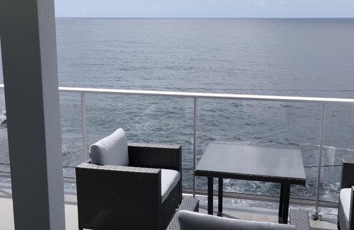 Prazeres Apartamento | Apt 'A Gaioa' in 'The Cliff Coast Accomodation'