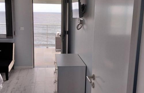 Prazeres Apartamento | Apt 'A Gaioa' in 'The Cliff Coast Accomodation'