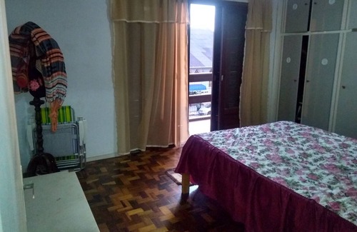 Tramandai Apartamento | Apt Av da Igreja, amplia en excelente ubicación entre el paseo marítimo y el mar