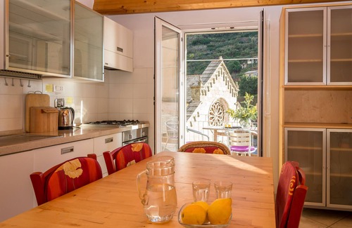 Manarola Apartamento | Casa Duomo - Amplio apartamento con terraza