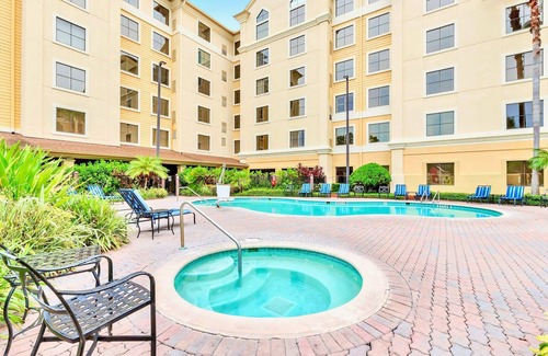 Florida Central Atlantic Coast Apartamento | Apt Close to Universal Studios With Hot Tub, Pool!