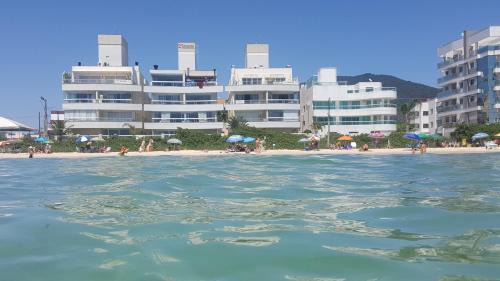 Governador Celso Ramos Apartamento | Apt de luxo, pé na areia, 200m2 melhor loc Palmas