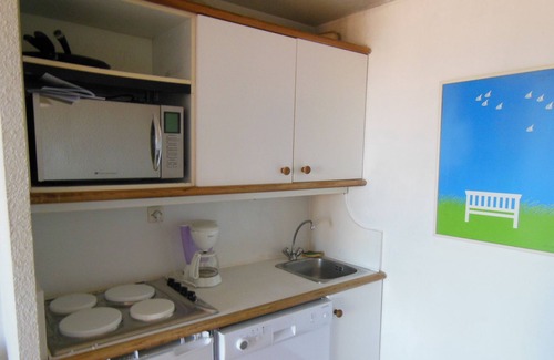 Theoule-Superieur Apartamento | Apt F2 Magnífica zona ajardinada cerrada con vistas al mar y Estérel, gran piscina, ping po