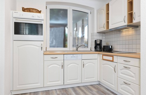 Insel Poel Apartamento | Apt. Fischerstube - Small, modern holiday apartment in an apartment building