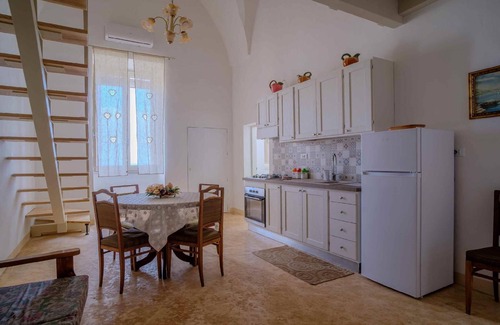 Porto Tricase Casa | Apt Gloria - Villa Risolo by Love Sud