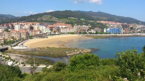 Castro Urdiales Apartamento | Apt Las Olas Cotolino con parking a 2' de la playa