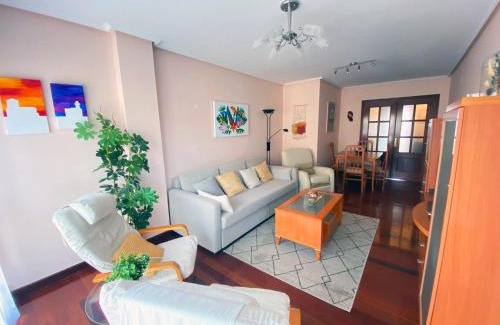 Castro Urdiales Apartamento | Apt Las Olas Cotolino con parking a 2' de la playa