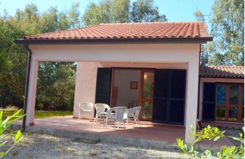 Lido di Capoliveri Apartamento | Dos habitaciones 3/4 camas en la villa pareada