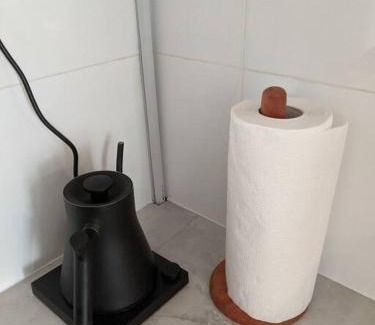 Ragunan Apartamento | Apt Pejaten Park 1 BR Sage Smart TV, Netflix, Prime, Youtube