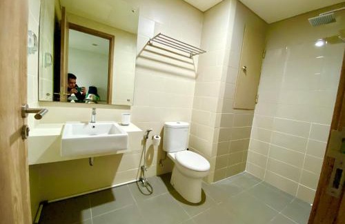 Ragunan Apartamento | Apt Pejaten Park Residence 1 BR Dewa with Pool & Netflix by Damaresa