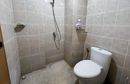 Cileunyi Apartamento | Apt Pinewood 2BR with Pool n Wi-Fi by 2ndHome