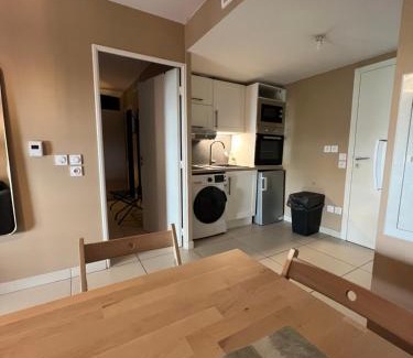 Sainte-Anne Apartamento | Apt Prado Plage Vélodrome