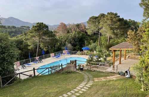 Naregno Apartamento | 5 apartamentos de dos y tres habitaciones (de 4 a 7 camas) con piscina privada cerca de la playa