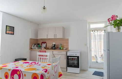 Saint-Honore-les-Bains Apartamento | Apt T2 - Downtown - Logis des Thermes (2)