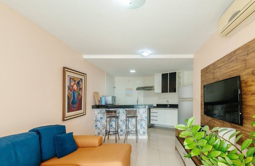 Rio Vermelho Apartamento | Apt w/Balcony & View, Steps From the sea Opr0303