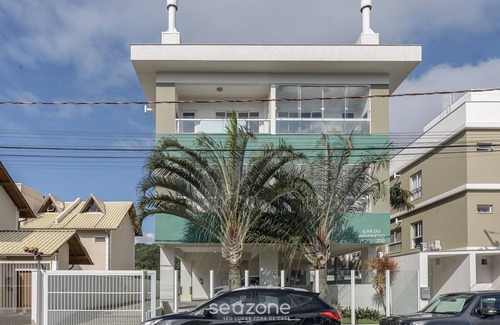 Alto Ribeirao Leste Apartamento | Apt W/rooftop Near the Beach in Floripa - Cri0301