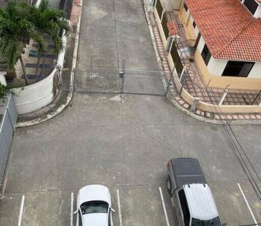Machala Apartamento | Apto #18 con Hermosa Vista piso 3