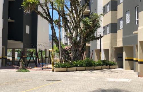 Estufa II Apartamento | Apto 2 Dorms, 1 Suíte, JP2 Home Resort Ubatuba - Churrasqueira Gourmet, Ar Condicionado, Piscinas, Sauna e Salão de Jogos