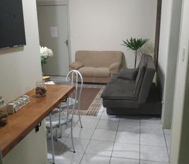 Simoes Lopes Apartamento | Apto 2 quartos, cond fechado, com vaga, 4º andar por escadas