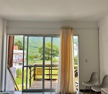 Pedrita Apartamento | Apto 2 Quartos no Rio Tavares - Perto da Praia