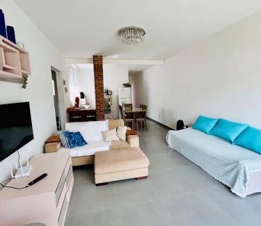 Pedrita Apartamento | Apto 2 Quartos no Rio Tavares - Perto da Praia