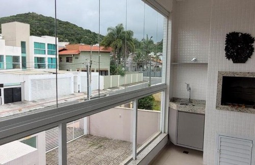 Praia dos Amores Apartamento | Apto 2 suítes na Praia dos Amores