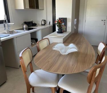 Itajai Apartamento | Apto 2Q na Praia Brava, 650m do mar, ao lado de Balneário Camboriú