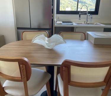 Itajai Apartamento | Apto 2Q na Praia Brava, 650m do mar, ao lado de Balneário Camboriú