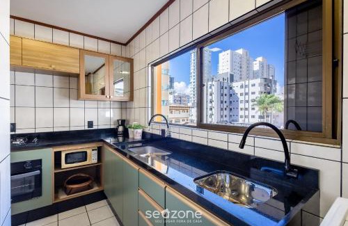 Castelo Branco Apartamento | Apto 3Q c/varanda 150m do mar Meia Praia EIS305