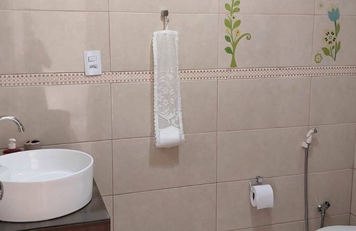 Aparecida Apartamento | Apto Aconchegante 160mts da Praia e 280mts do Shopping Praiamar, Pets bem Vindo
