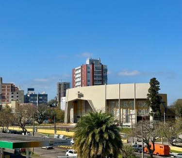 Nossa Senhora Medianeira Apartamento | Apto amplo aconchegante e vista incrível 200 m