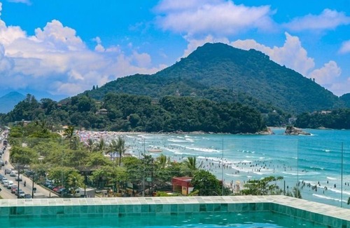 Praia Grande Apartamento | APTO BAMBU PISCINA BORDA INFINITA