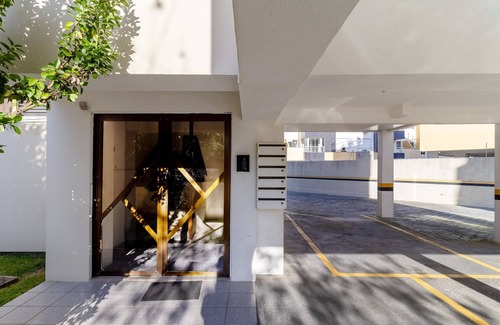 Ingleses Norte Apartamento | Apto c/ Churrasq 650m da Praia QTIB0301