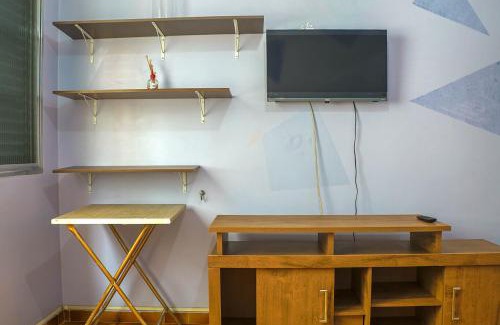 Vila Assuncao Apartamento | Apto c garagem, otima localizacao a 80m da Praia